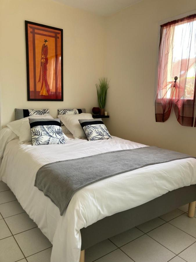 Chambre Is Is-sur-Tille Exterior photo